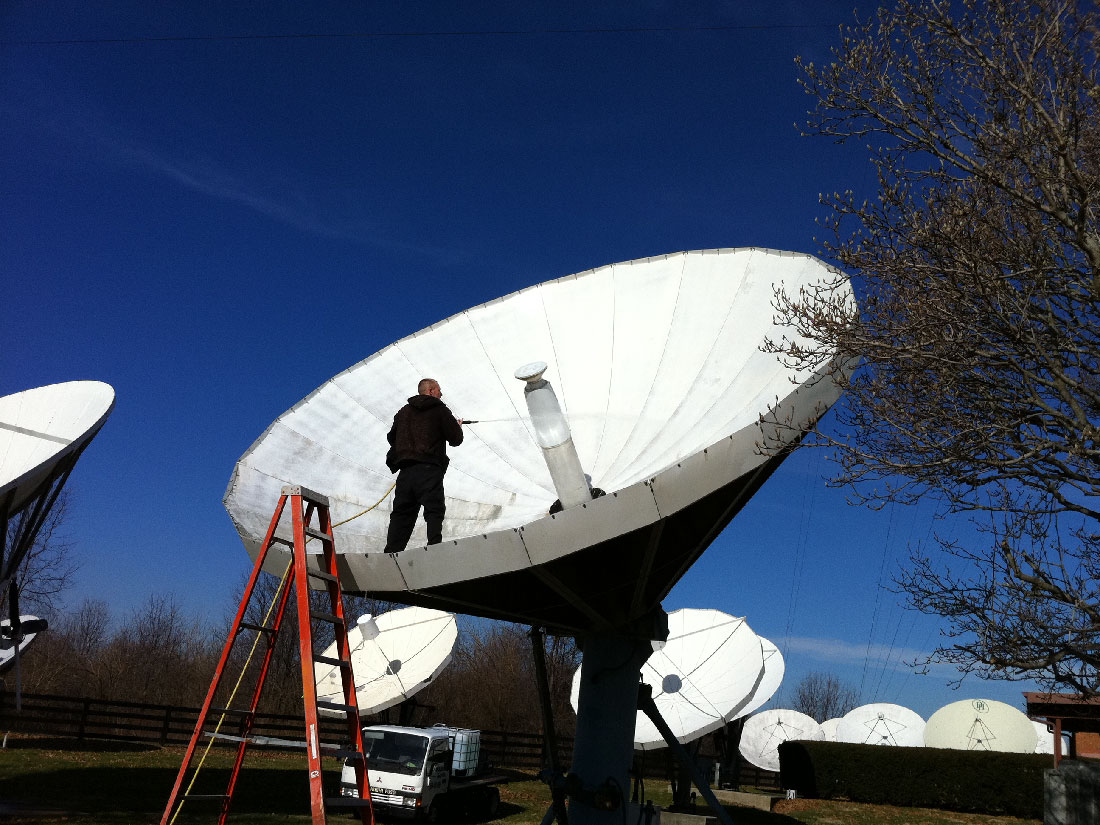 satellite-cleaning